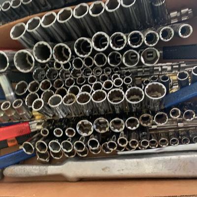 Large Socket Wrench / Sockets Lot
