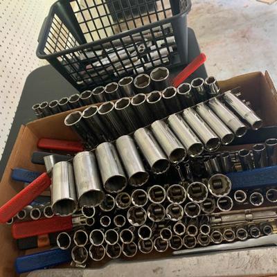 Large Socket Wrench / Sockets Lot