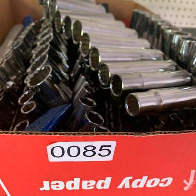 Large Socket Wrench / Sockets Lot