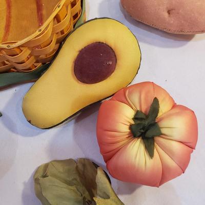 Basket of Cloth Fruits and Vegetables (LR-KD)