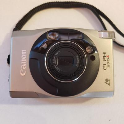 Canon Elph Sport, Power Shot S100 and Elph 370Z (LR-KD)