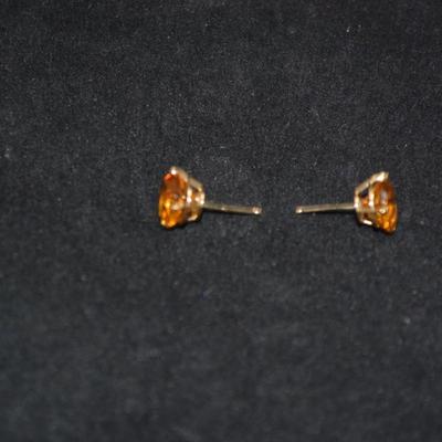 14k Gold w/ Citrine Studs 1.3g