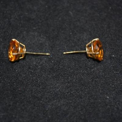 14k Gold w/ Citrine Studs 1.3g
