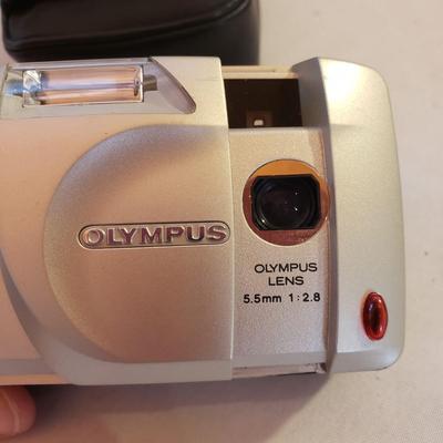 Four Olympus Cameras (LR-KD)