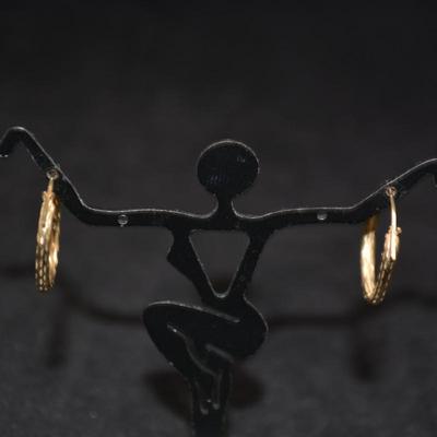 10k Gold Etched Hoop Earrings 0.9g