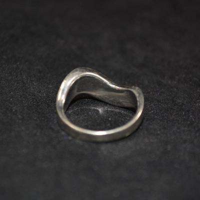 925 Sterling Ring w/ Opal Chips in Resin Size 8, 5.3g