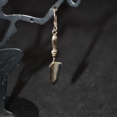 925 Sterling Garden Trowel Drop Earrings 3.2g