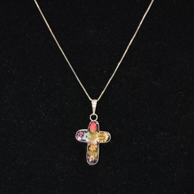 925 Sterling Box Chain w/ Flowers in Resin Cross Pendant 18”, 4.5g