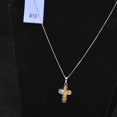 925 Sterling Box Chain w/ Flowers in Resin Cross Pendant 18”, 4.5g