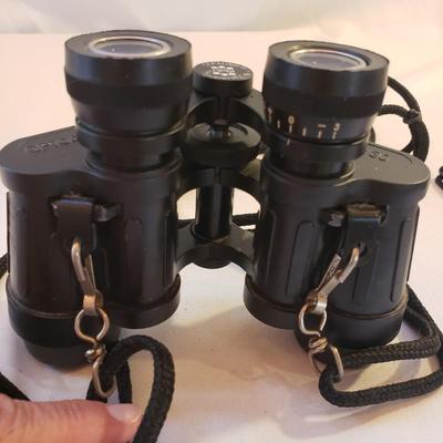 Optolyth 8x30 Binoculars (LR-KD)