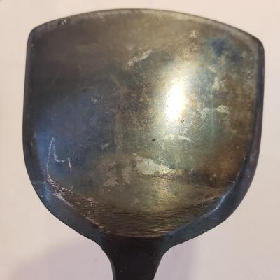 No. 5 Cast Iron Pan and Utensils (LR-KD)