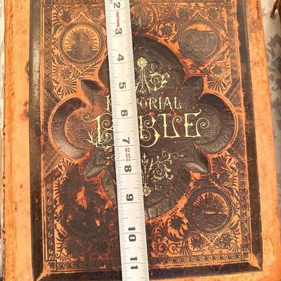 Large Pictorial Antique Bible #3