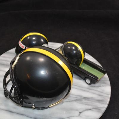 Lot of Vintage Pittsburg Steelers Memorabilia, Bank MORE