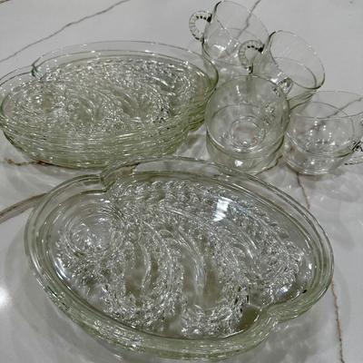 Glass snack plates and cups