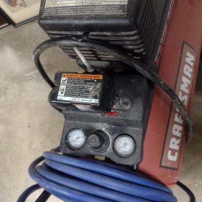 Craftsman 4.5 HP 20 Gal. Air Compressor with Hose
