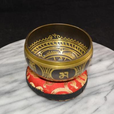 Small Meditation Singing Bowl w/ Cushion, No Wand, Tibet