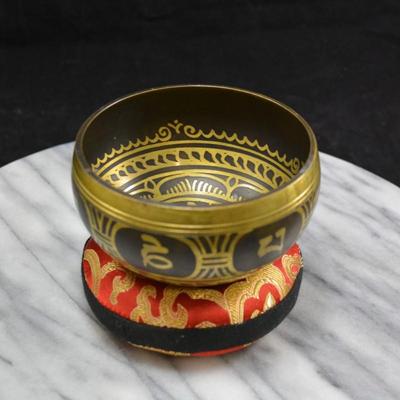 Small Meditation Singing Bowl w/ Cushion, No Wand, Tibet