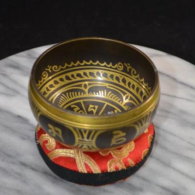 Small Meditation Singing Bowl w/ Cushion, No Wand, Tibet
