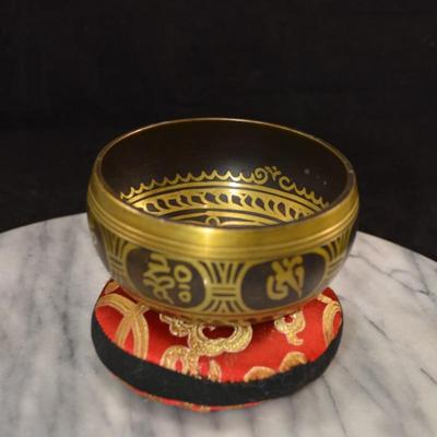 Small Meditation Singing Bowl w/ Cushion, No Wand, Tibet