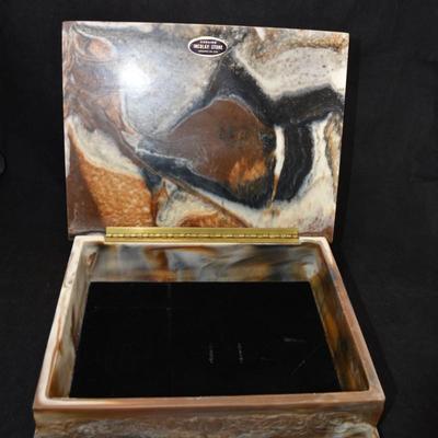 Vintage INCOLAY Stone Fox Hunt Jewelry/Trinket Box