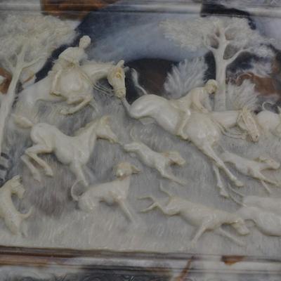 Vintage INCOLAY Stone Fox Hunt Jewelry/Trinket Box
