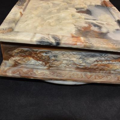 Vintage INCOLAY Stone Fox Hunt Jewelry/Trinket Box