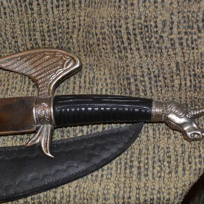 Vintage Wing Hilt, Unicorn Pommel Short Scimitar w/ Scabbard 26.75”