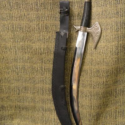 Vintage Wing Hilt, Unicorn Pommel Short Scimitar w/ Scabbard 26.75”