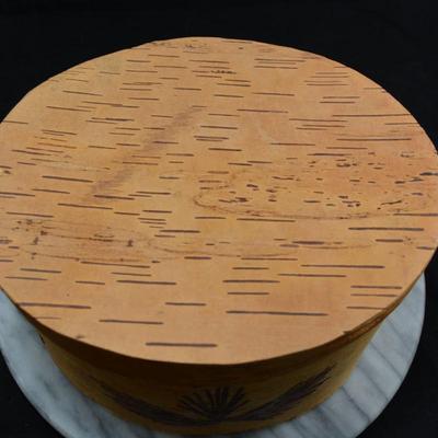 Vintage Native American Oval Birch Box w/ Lid 5”x7.5”x8.75”