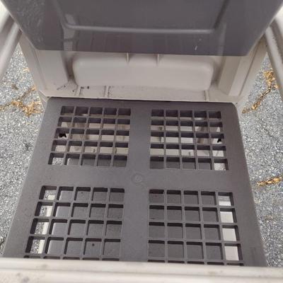 Suncast Garden Push Cart