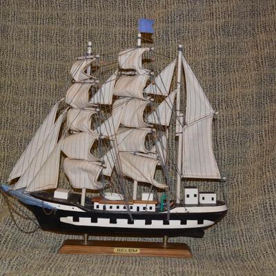 Vintage Model Tall Shipp ‘Belem’ 19”x19”x 3.5”