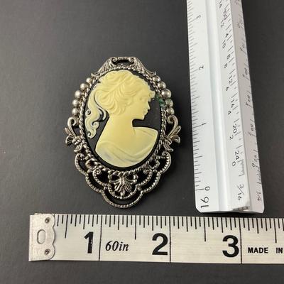 -103- CAMEO | Black Clip Earrings & Brooches