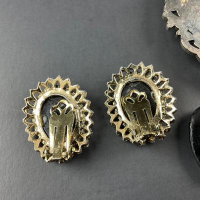 -103- CAMEO | Black Clip Earrings & Brooches