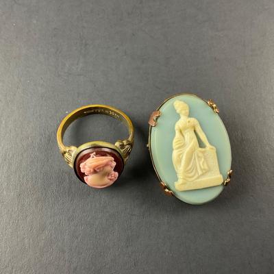 -104- CAMEO | Pink Ring & Light Blue Pin
