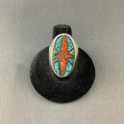-114- COSTUME JEWELRY | Colored Stone Ring