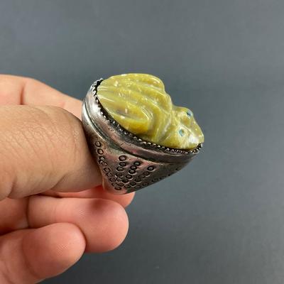 -116- SILVER | Stone Frog & Sterling Silver Men’s Ring