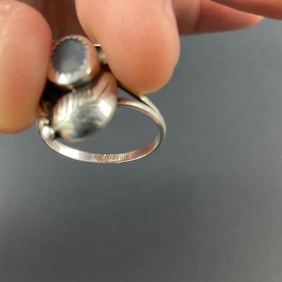 -117- SILVER | Three Stone & Sterling Silver Rings
