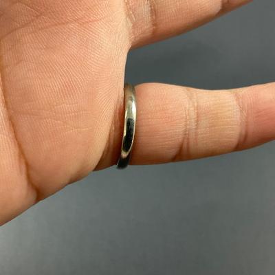 -117- SILVER | Three Stone & Sterling Silver Rings