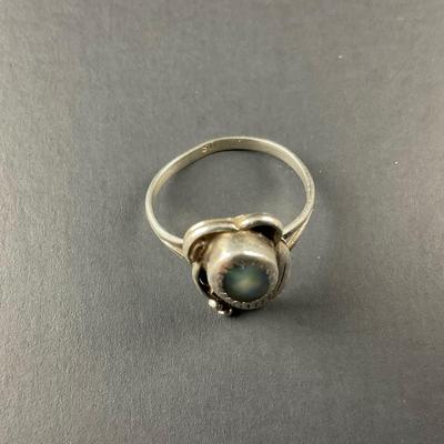 -117- SILVER | Three Stone & Sterling Silver Rings