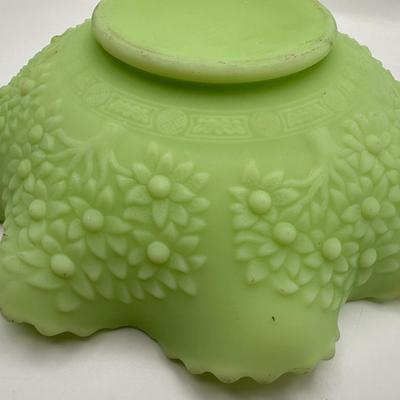 FENTON Uranium Orange Tree & Cherry Orchard Ruffled Bowl (See Destails)