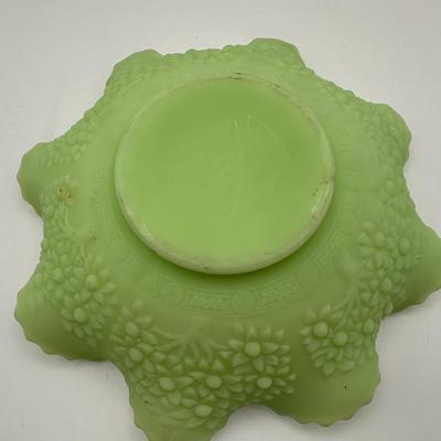 FENTON Uranium Orange Tree & Cherry Orchard Ruffled Bowl (See Destails)