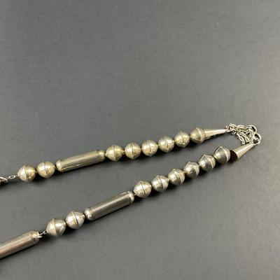 -119- SILVER | Vintage Sterling Silver Puffy Pillow Beads Necklace