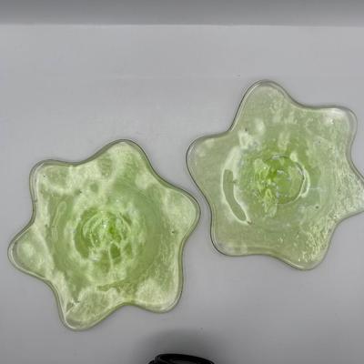 Four (4) Blown Star Shaped Plates (See Details)