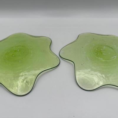 Four (4) Blown Star Shaped Plates (See Details)