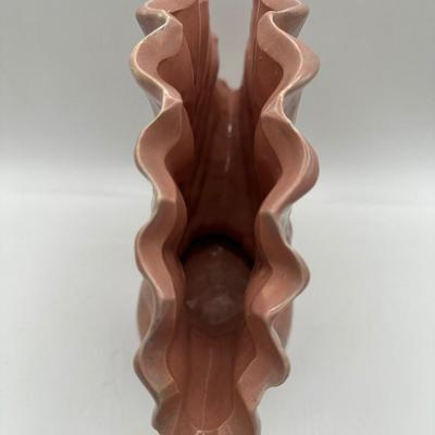 1950's GONDER Pink Iridescent Pottery Fan Vase