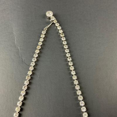 -127- COSTUME JEWELRY | Weiss Rhinestone Necklace | Marked