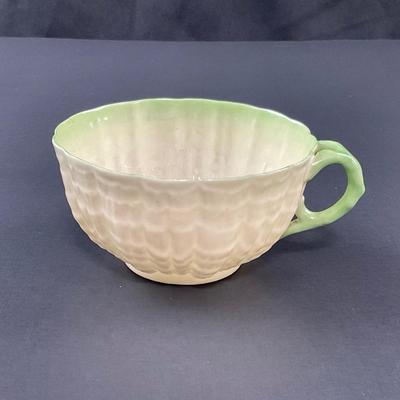 -129- BELLEEK | Teacup & Saucer | Tridacna Shell green Pattern | 2nd Mark