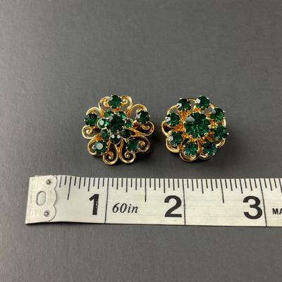 -137- BROOCH | Miscellaneous Green Colored Pins