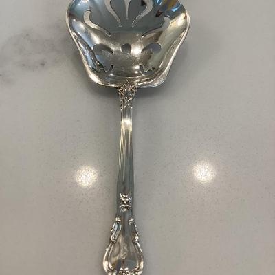 Silver- bon bon server