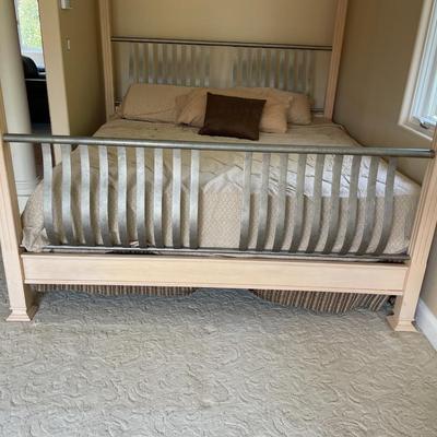 Lexington Blonde Canopy King Size Bed